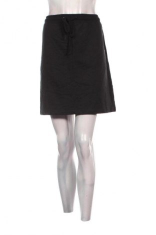 Пола True Spirit, Размер M, Цвят Черен, Цена 2,04 €