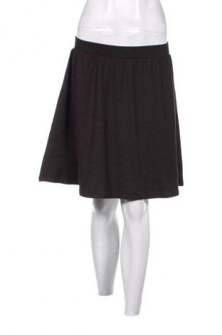 Пола Unbranded, Размер M, Цвят Черен, Цена 2,04 €