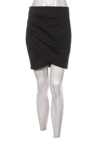 Пола Unbranded, Размер S, Цвят Черен, Цена 2,04 €