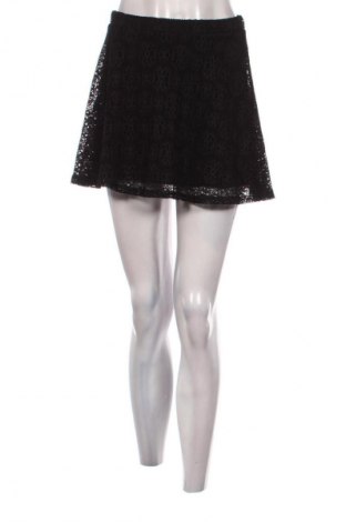 Пола Unbranded, Размер S, Цвят Черен, Цена 2,04 €