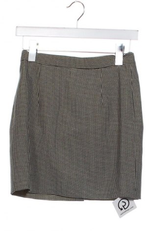 Пола Unbranded, Размер S, Цвят Многоцветен, Цена 2,04 €