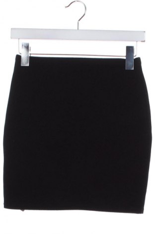 Пола Unbranded, Размер XS, Цвят Черен, Цена 2,04 €