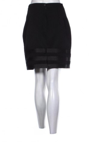 Пола Unbranded, Размер S, Цвят Черен, Цена 2,04 €