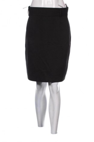 Пола Unbranded, Размер M, Цвят Черен, Цена 2,04 €