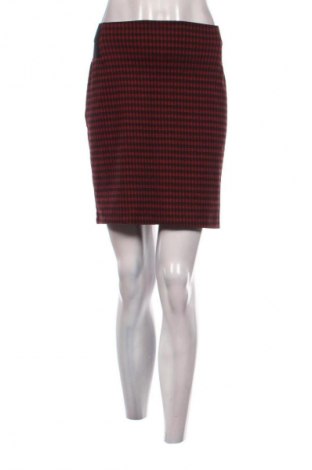 Пола Yessica, Размер M, Цвят Многоцветен, Цена 2,04 €