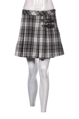 Пола Zero, Размер M, Цвят Многоцветен, Цена 3,57 €