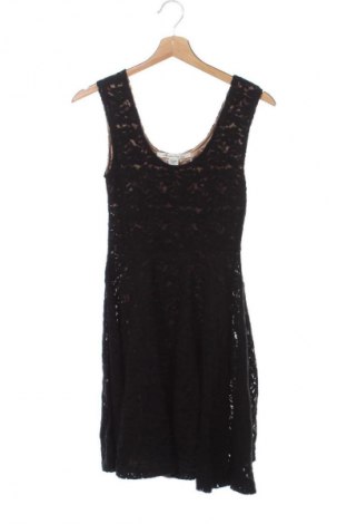 Šaty  American Rag, Velikost XS, Barva Černá, Cena  49,00 Kč