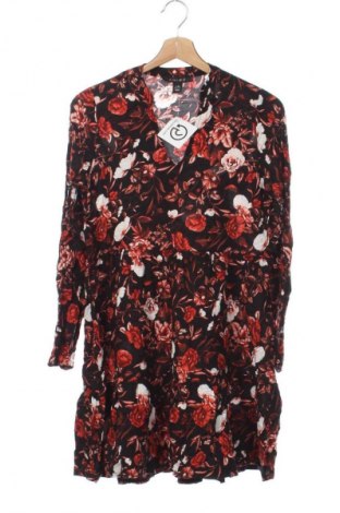 Šaty  Amisu, Veľkosť XS, Farba Viacfarebná, Cena  1,95 €