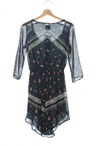 Šaty  Bershka, Velikost XS, Barva Vícebarevné, Cena  59,00 Kč