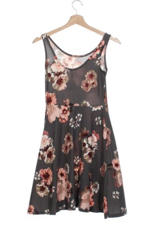 Рокля Colloseum, Размер XS, Цвят Многоцветен, Цена 2,55 €