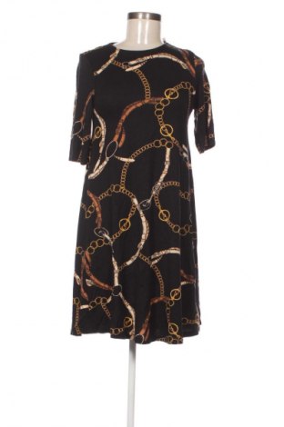 Рокля F&F, Размер S, Цвят Многоцветен, Цена 2,55 €