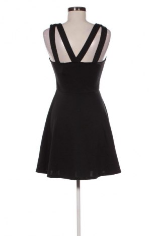 Šaty  Fb Sister, Veľkosť M, Farba Čierna, Cena  3,95 €