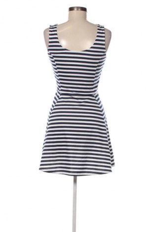 Šaty  H&M, Velikost M, Barva Vícebarevné, Cena  79,00 Kč