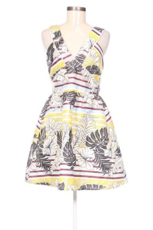 Šaty  H&M, Velikost M, Barva Vícebarevné, Cena  69,00 Kč