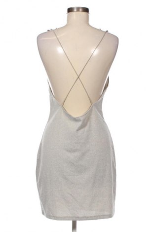 Kleid H&M Divided, Größe L, Farbe Silber, Preis 1,99 €