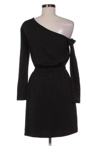 Šaty  H&M Divided, Velikost M, Barva Černá, Cena  129,00 Kč