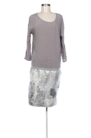 Рокля Karen by Simonsen, Размер S, Цвят Многоцветен, Цена 3,06 €