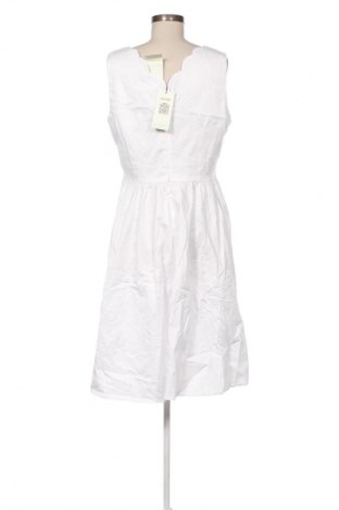 Ruha Luouse, Méret XXL, Szín Fehér, Ár 16 479 Ft