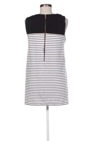 Рокля Mango, Размер M, Цвят Многоцветен, Цена 3,06 €