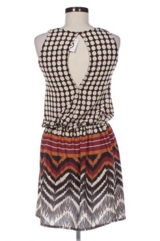 Kleid Mixeri, Größe M, Farbe Mehrfarbig, Preis € 2,99