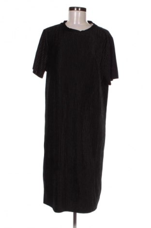 Ruha Moves, Méret M, Szín Fekete, Ár 3 629 Ft