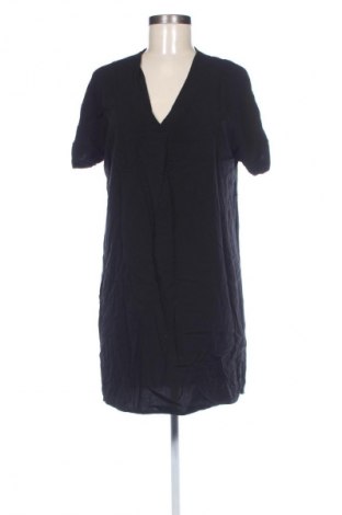 Šaty  New Look, Veľkosť M, Farba Čierna, Cena  1,95 €