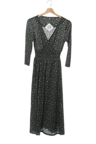 Šaty  ONLY, Velikost XS, Barva Vícebarevné, Cena  269,00 Kč