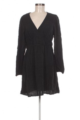 Рокля Primark, Размер M, Цвят Черен, Цена 2,04 €