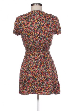 Рокля Pull&Bear, Размер M, Цвят Многоцветен, Цена 3,06 €