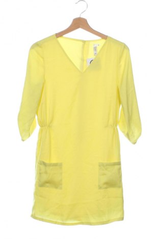 Šaty  Rainbow, Velikost XXS, Barva Žlutá, Cena  49,00 Kč