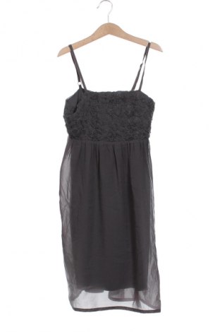 Kleid S.Oliver, Größe S, Farbe Grau, Preis 2,99 €