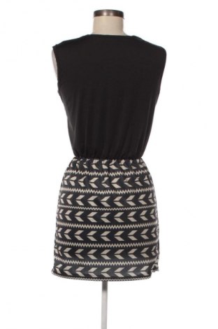 Φόρεμα Unbranded, Μέγεθος S, Χρώμα Πολύχρωμο, Τιμή 3,99 €