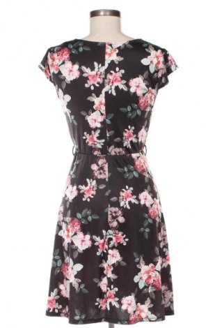 Kleid Unbranded, Größe M, Farbe Mehrfarbig, Preis € 6,99