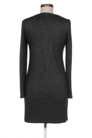 Šaty  VILA, Velikost M, Barva Vícebarevné, Cena  59,00 Kč