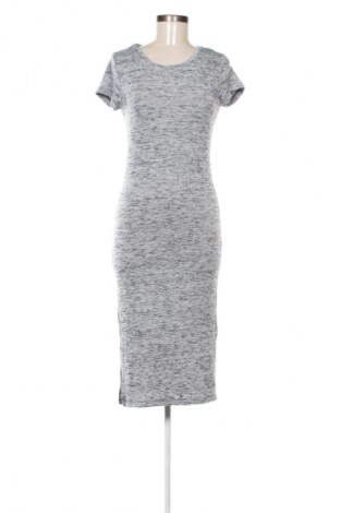 Рокля Vero Moda, Размер M, Цвят Многоцветен, Цена 3,06 €