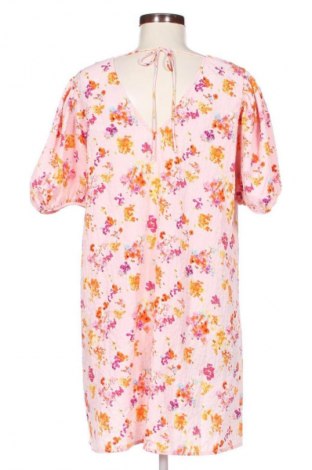 Šaty  Vero Moda, Velikost M, Barva Vícebarevné, Cena  319,00 Kč