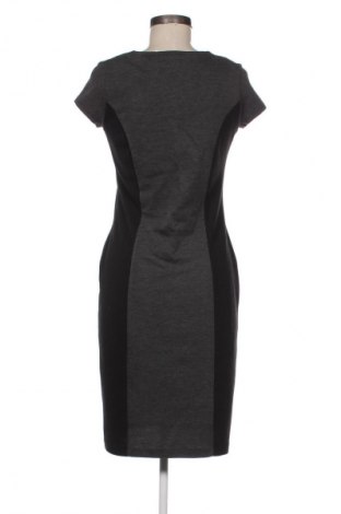 Šaty  Wallis, Velikost M, Barva Vícebarevné, Cena  179,00 Kč