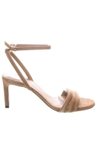 Σανδάλια BOSS, Μέγεθος 41, Χρώμα Καφέ, Τιμή 112,99 €