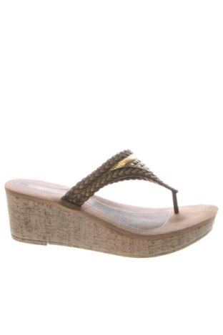 Papuci Grendha, Mărime 35, Culoare Maro, Preț 136,48 Lei, #137033380