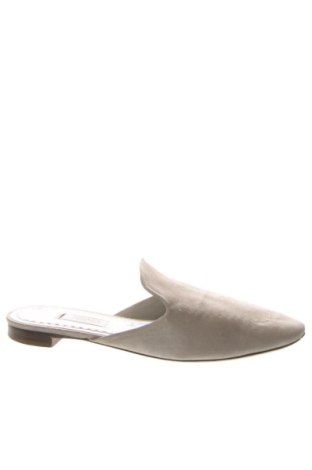 Papuci Max Mara, Mărime 38, Culoare Gri, Preț 2.804,99 Lei, #136983757
