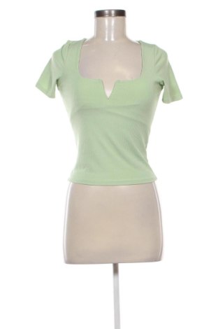 Bluzka damska Pull&Bear, Rozmiar XS, Kolor Zielony, Cena 30,99 zł, #136968875