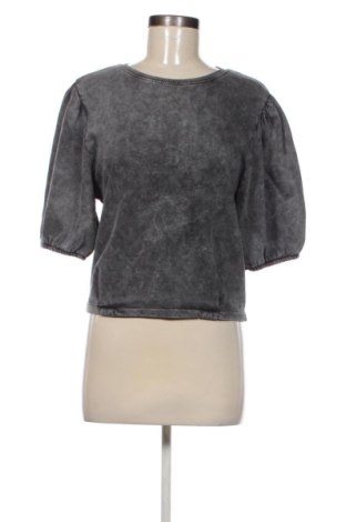 Dámská halenka Pull&Bear, Velikost M, Barva Šedá, Cena  190,00 Kč, #136980241
