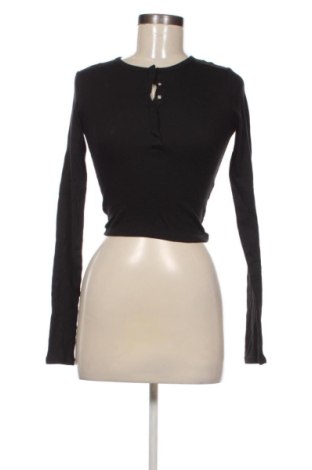 Damen Shirt Bershka, Größe S, Farbe Schwarz, Preis 15,99 €, #137014521