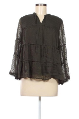 Damen Shirt Pigalle, Größe XS, Farbe Grün, Preis 5,99 €, #137037033