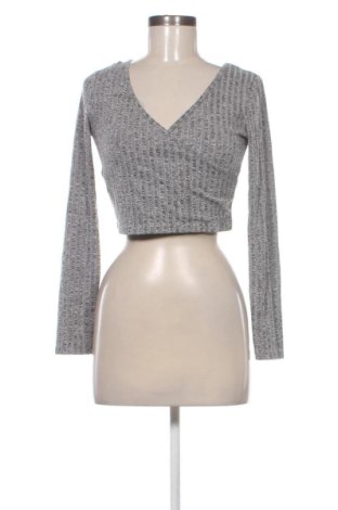 Bluză de femei H&M, Mărime S, Culoare Gri, Preț 46,92 Lei, #136969888