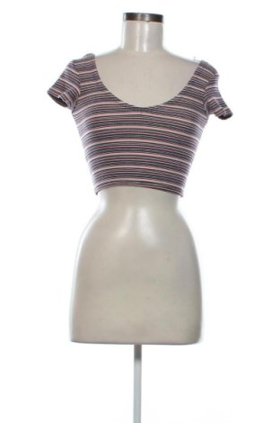Női blúz Pull&Bear, Méret XS, Szín Sokszínű, Ár 4 132 Ft, #136959896