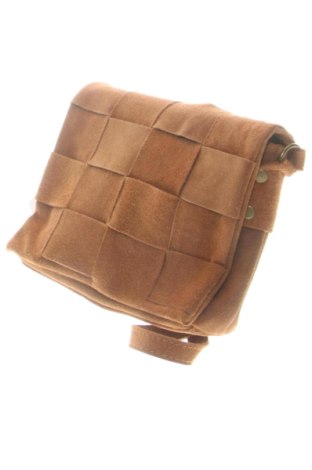 Дамска чанта Unbranded, Цвят Кафяв, Цена 42,00 €, #136921691