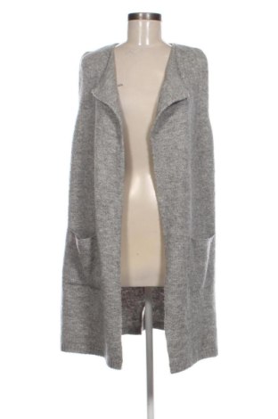Damen Strickjacke Stradivarius, Größe S, Farbe Grau, Preis 10,10 €, #137014976
