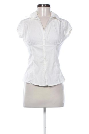 Cămașă de femei Stradivarius, Mărime M, Culoare Alb, Preț 58,00 Lei, #136943034