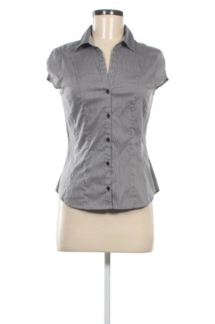 Дамска риза H&M, Размер S, Цвят Многоцветен, Цена 13,00 €, #136918171